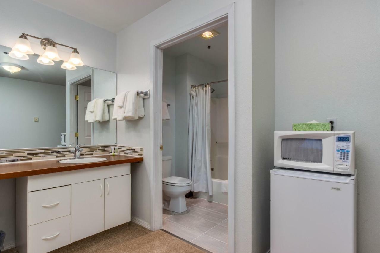 Sandstone Point Hotel Lincoln City Zimmer foto