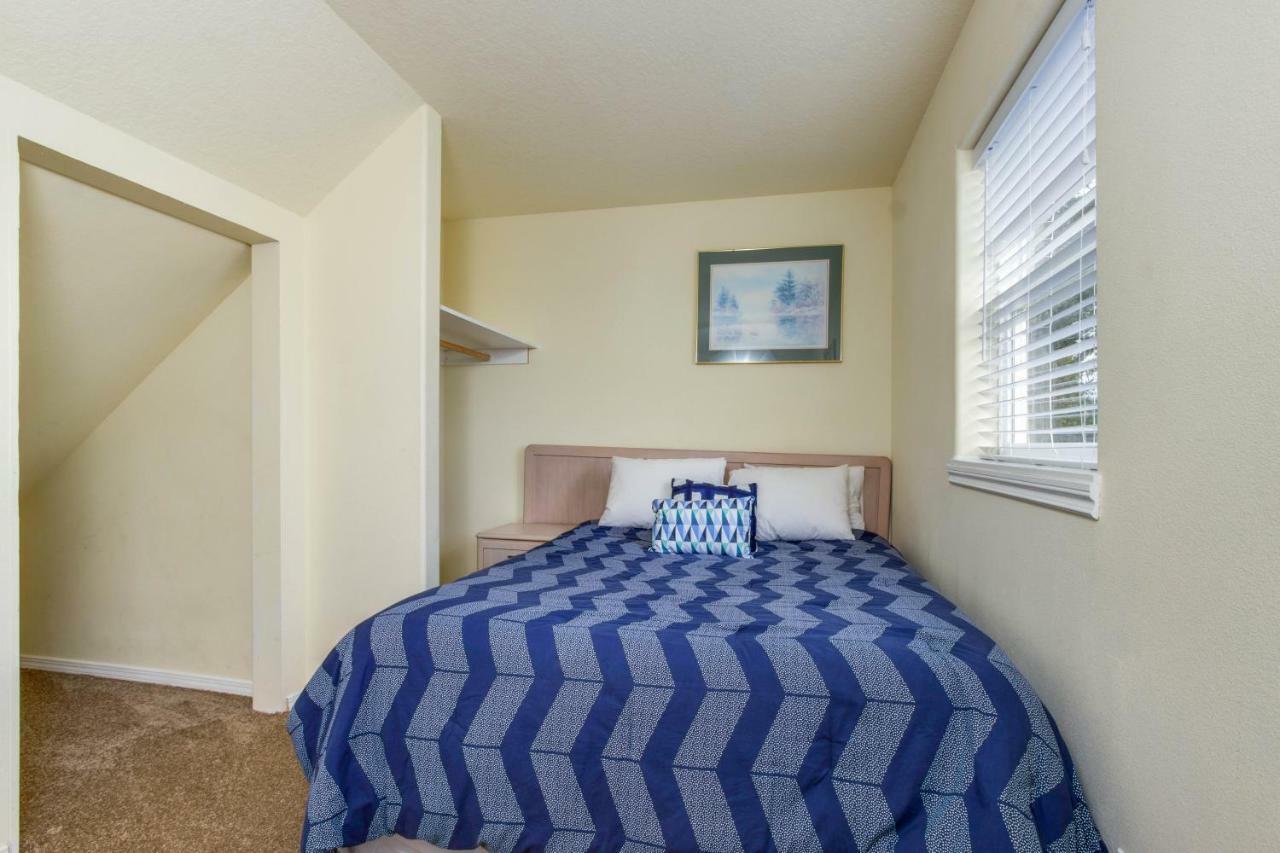 Sandstone Point Hotel Lincoln City Zimmer foto